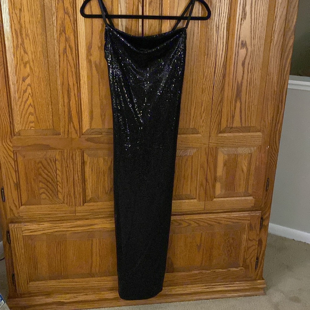 BEBE COWL NECK SHIMMERY MAXI DRESS SIZE XS - Picture 9 of 11